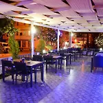 Hotell Elysium 3*