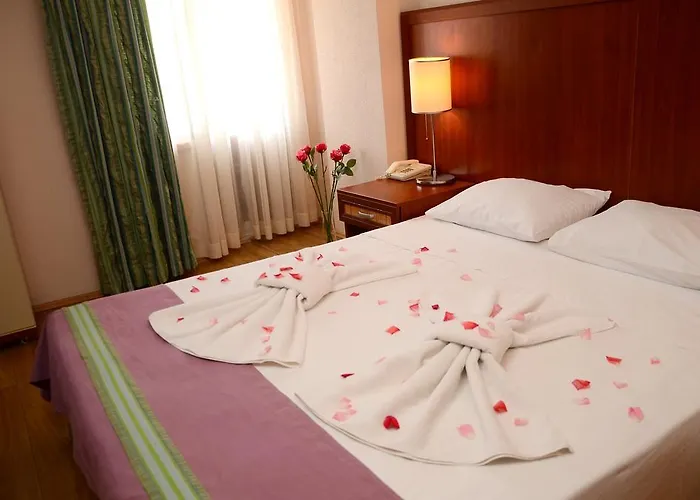 Ξενοδοχείο Elysium 3*