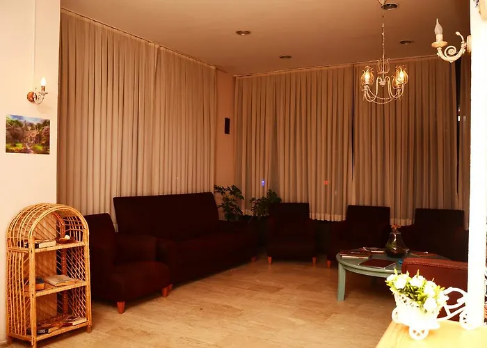 Ξενοδοχείο Elysium Μαρμαρίς