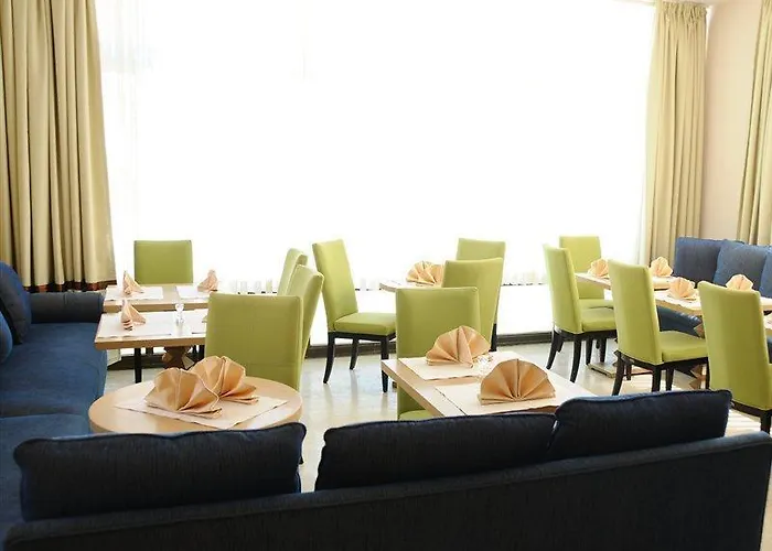 Ξενοδοχείο Elysium 3*