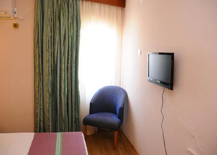 Elysium Μαρμαρίς