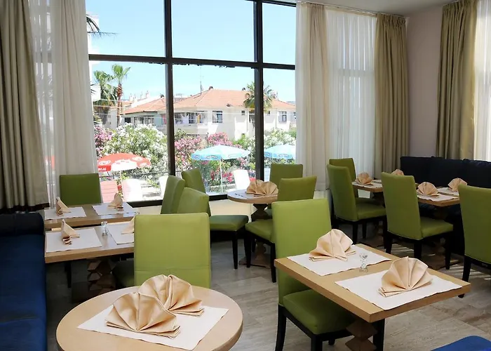 Ξενοδοχείο Elysium Μαρμαρίς